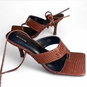 Faux Leather Strappy Thong Heels